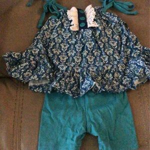 Short set size 18 mo Ricrac & Ruffles